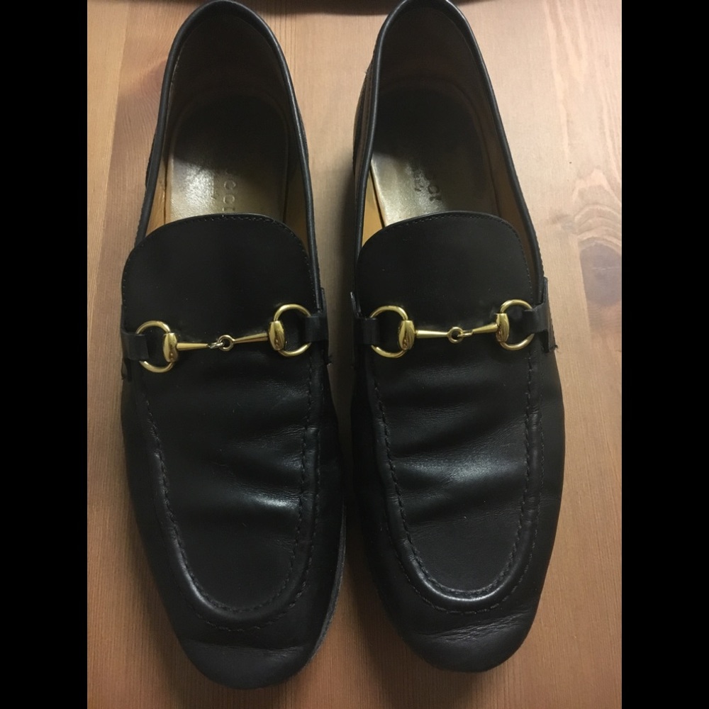 Authentic Gucci loafers black leather size 39